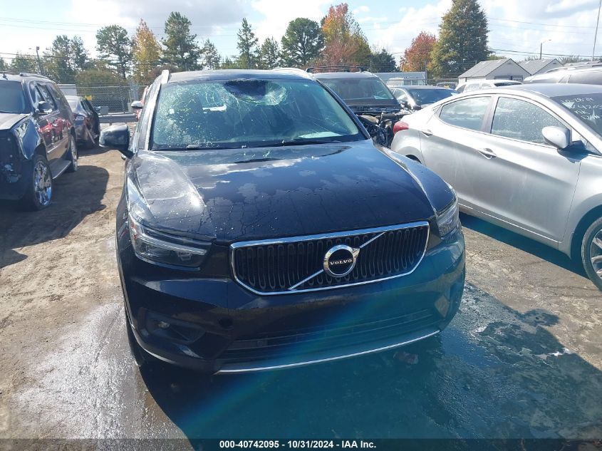 2021 Volvo Xc40 T5 Momentum VIN: YV4162UK3M2487664 Lot: 40742095