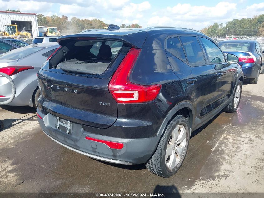 2021 Volvo Xc40 T5 Momentum VIN: YV4162UK3M2487664 Lot: 40742095