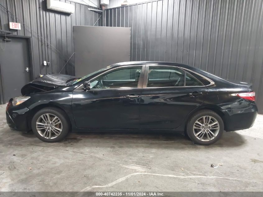 2015 Toyota Camry Se VIN: 4T1BF1FK5FU055952 Lot: 40742235