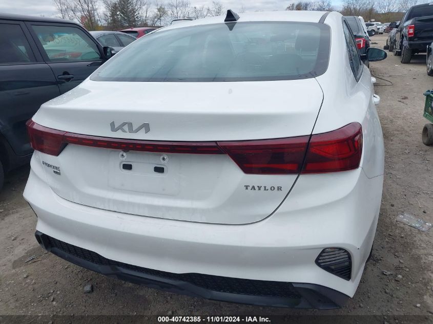 2023 Kia Forte Lx VIN: 3KPF24AD5PE633284 Lot: 40742385