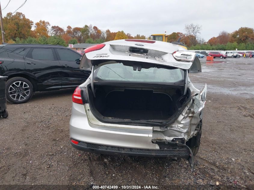 2017 Ford Focus Se VIN: 1FADP3F22HL267549 Lot: 40742499