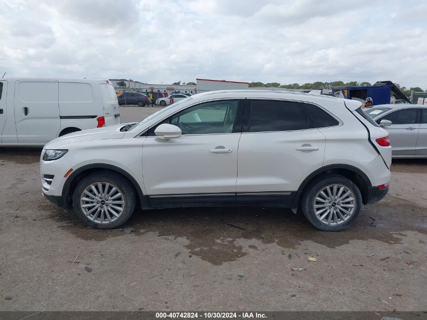 2019 Lincoln Mkc Standard VIN: 5LMCJ1C99KUL44439 Lot: 40742824