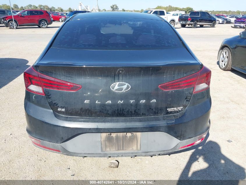 2019 HYUNDAI ELANTRA SE - 5NPD74LF0KH429858