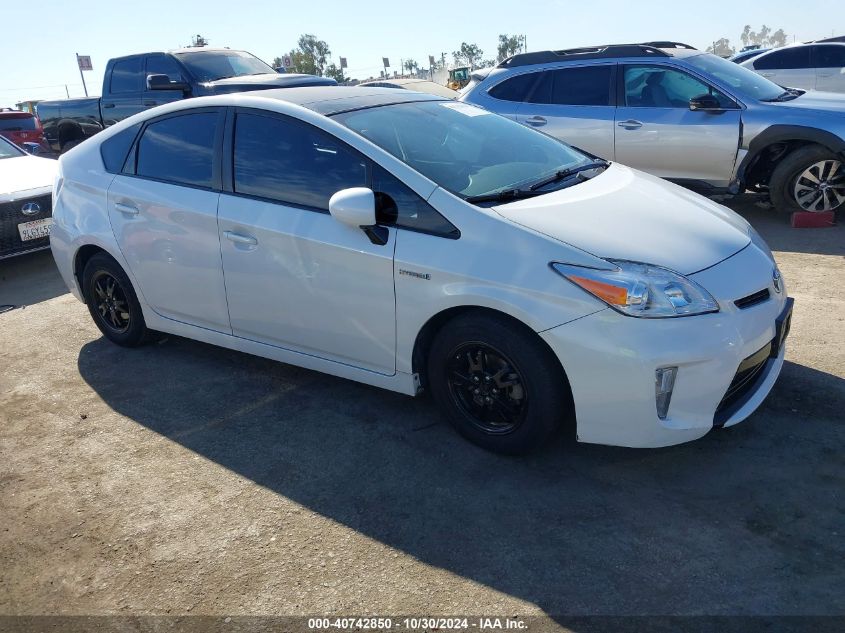 VIN JTDKN3DU3E1794096 2014 Toyota Prius no.1