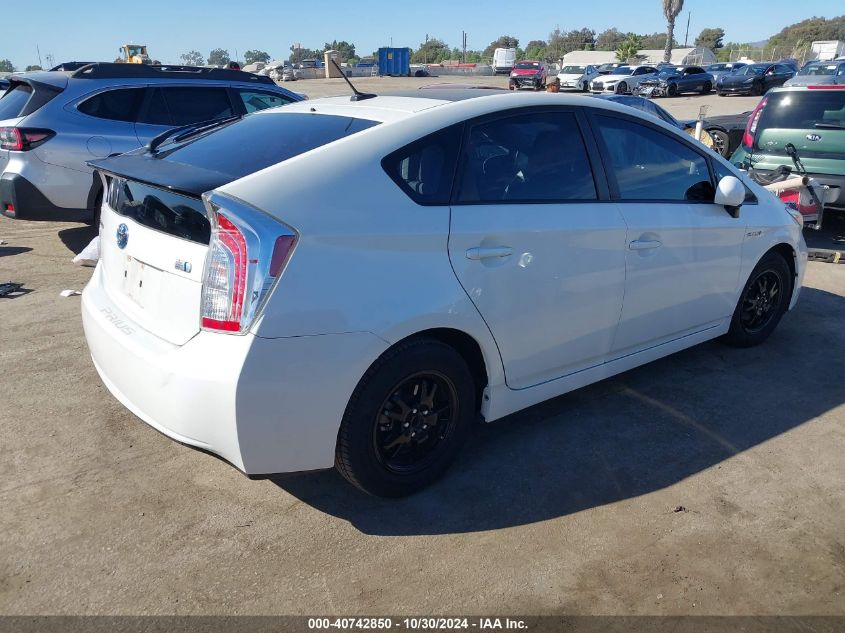 VIN JTDKN3DU3E1794096 2014 Toyota Prius no.4