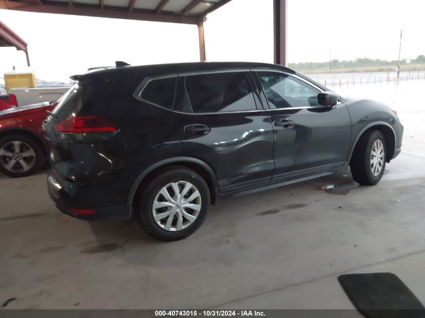 2017 Nissan Rogue S VIN: JN8AT2MT7HW384819 Lot: 40743015