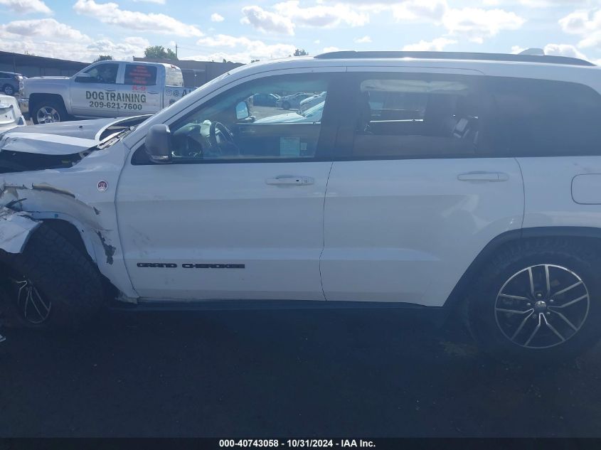 2017 Jeep Grand Cherokee Trailhawk 4X4 VIN: 1C4RJFLT7HC841708 Lot: 40743058