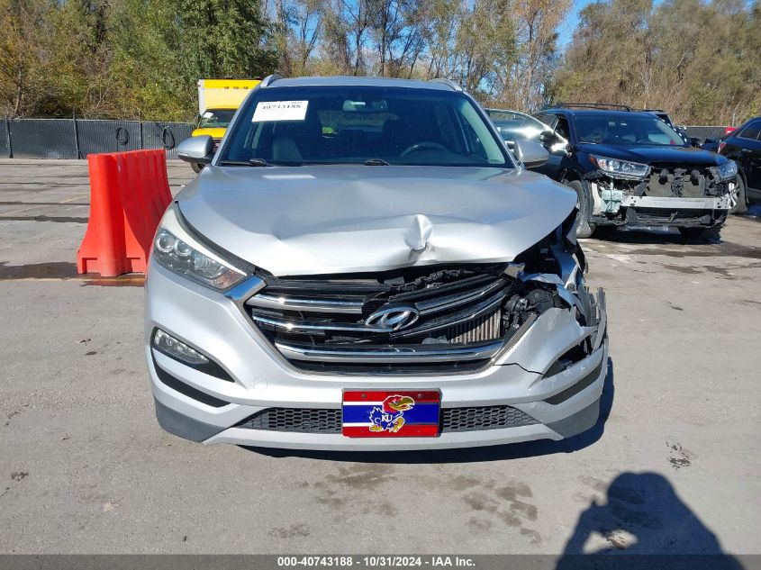 2017 Hyundai Tucson Limited VIN: KM8J3CA24HU582827 Lot: 40743188