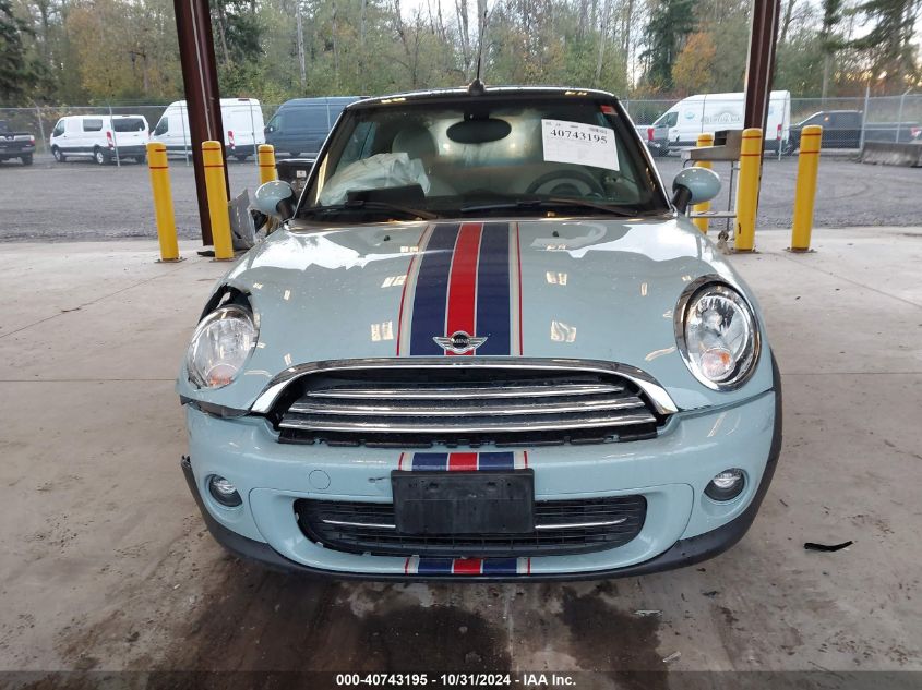 2013 Mini Convertible Cooper VIN: WMWZN3C54DT568433 Lot: 40743195