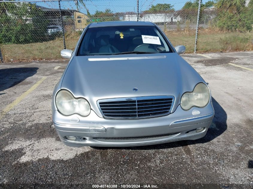 2002 Mercedes-Benz C 240 VIN: WDBRF61J72F224803 Lot: 40743388