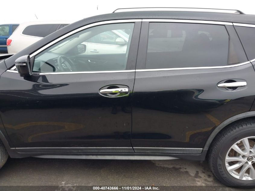 VIN KNMAT2MV2JP523607 2018 NISSAN ROGUE SV