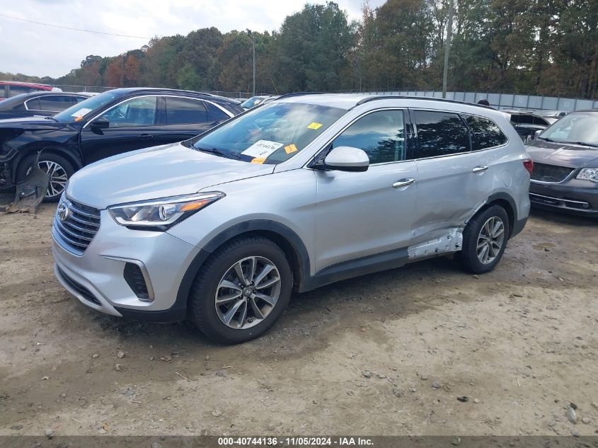 2017 Hyundai Santa Fe Se VIN: KM8SMDHF1HU227923 Lot: 40744136