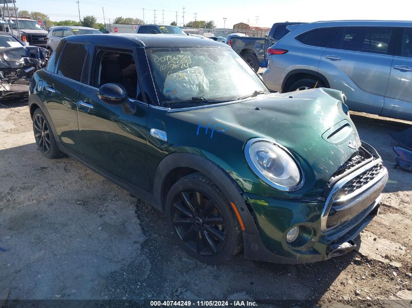 VIN WMWXU3C54J2F51355 2018 MINI COOPER HARDTOP no.1