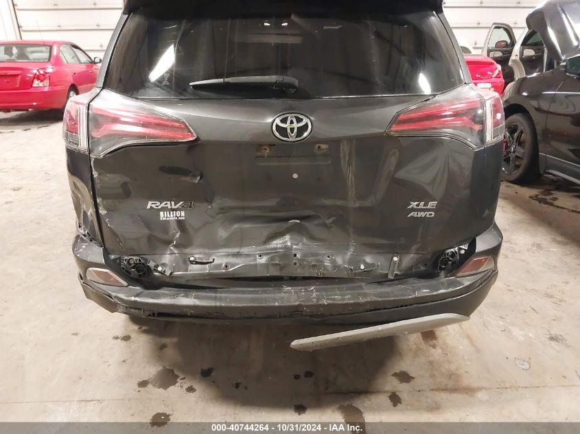 2017 Toyota Rav4 Xle VIN: JTMRFREV2HJ137963 Lot: 40744264