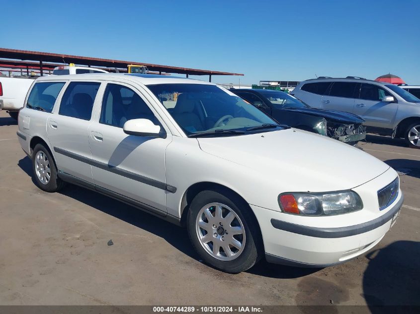 2003 Volvo V70 2.4 VIN: YV1SW64A132322789 Lot: 40744289