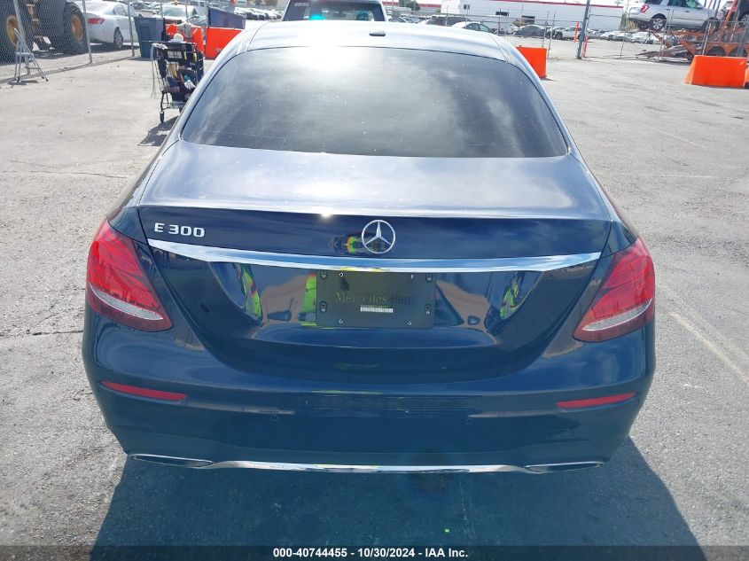 2017 Mercedes-Benz E 300 VIN: WDDZF4JB9HA241208 Lot: 40744455