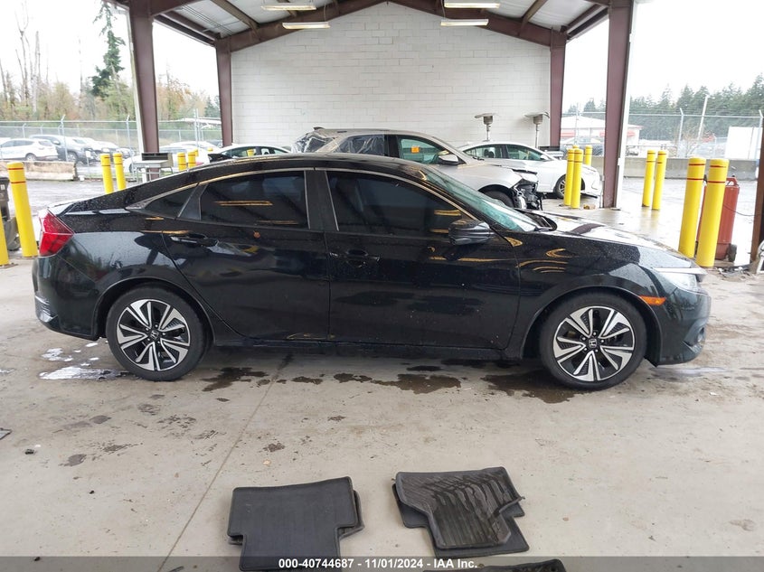 VIN 2HGFC1F31HH645015 2017 HONDA CIVIC EX-T