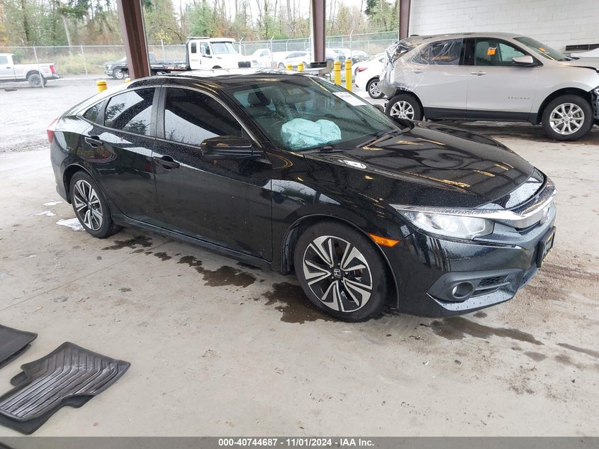 VIN 2HGFC1F31HH645015 2017 HONDA CIVIC EX-T