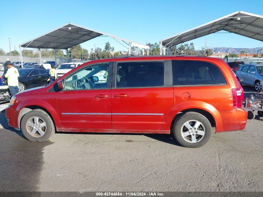 2008 Dodge Grand Caravan Sxt VIN: 2D8HN54P68R693930 Lot: 40744854