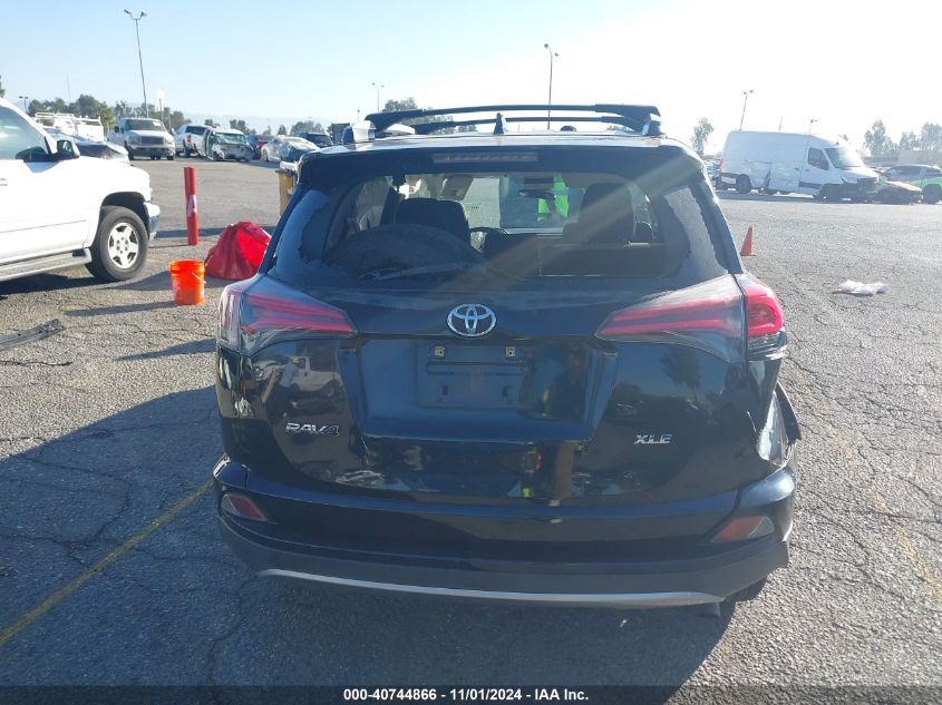 2017 Toyota Rav4 Xle VIN: JTMWFREV2HD098664 Lot: 40744866