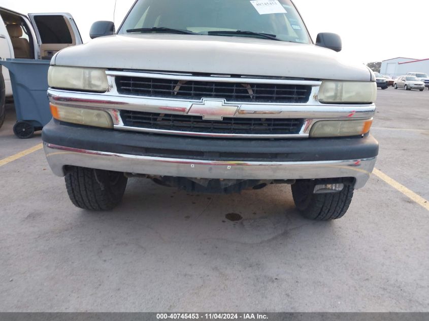 2003 Chevrolet Tahoe Ls VIN: 1GNEC13Z93R102028 Lot: 40745453