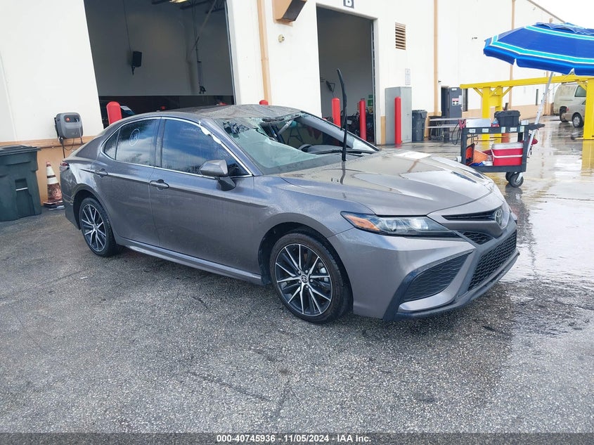 2022 TOYOTA CAMRY  (VIN: 4T1G11AK6NU711473)