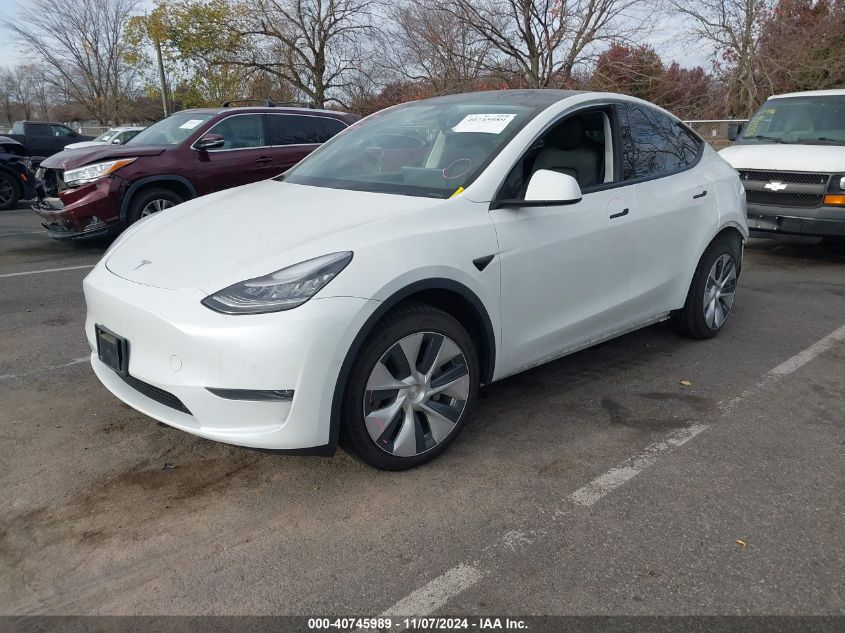 VIN 5YJYGDEEXMF083289 2021 Tesla Model Y, Long Rang... no.2