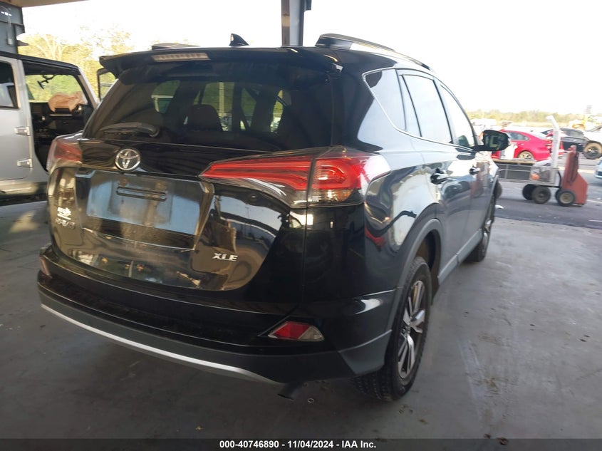 2016 TOYOTA RAV4 XLE - 2T3WFREV1GW272094