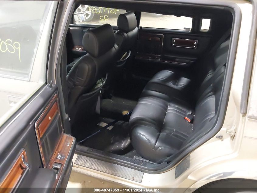 1992 Chrysler Imperial VIN: 1C3XV56L5ND837975 Lot: 40747059