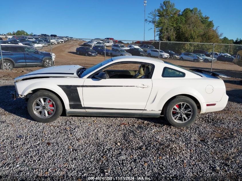 2008 Ford Mustang V6 Deluxe/V6 Premium VIN: 1ZVHT80N085207522 Lot: 40747255