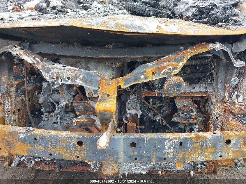 2017 TOYOTA RAV4 HYBRID LIMITED - JTMDJREV3HD105837