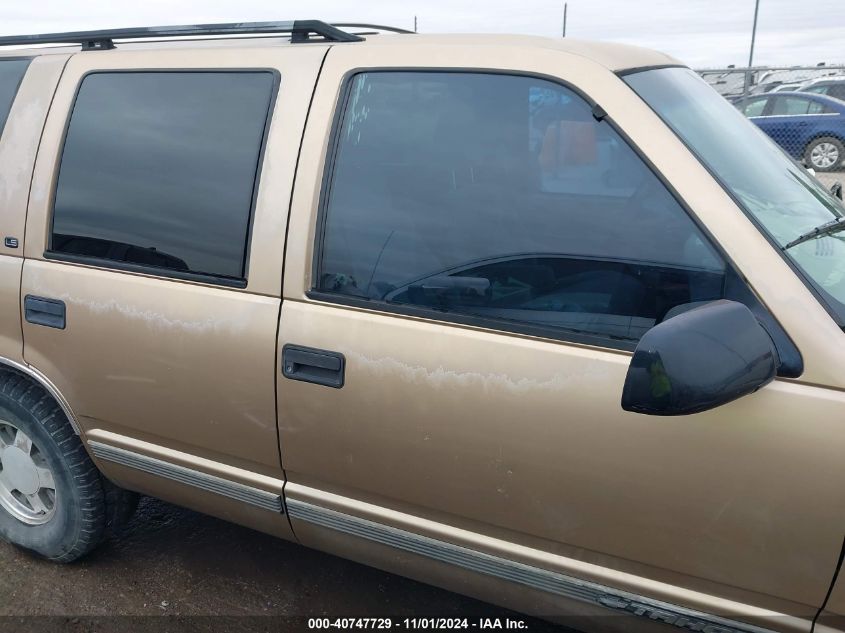 1999 Chevrolet Tahoe Lt VIN: 1GNEC13RXXJ392803 Lot: 40747729