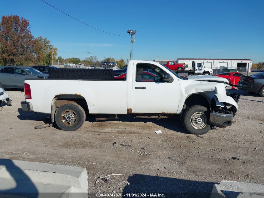 2008 GMC Sierra 2500Hd Work Truck VIN: 1GTHK24K58E121920 Lot: 40747875