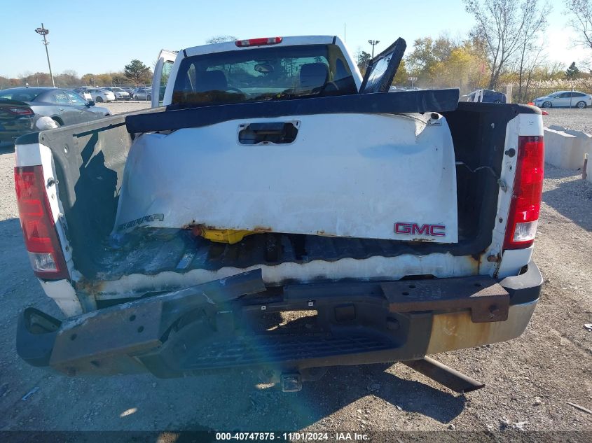 2008 GMC Sierra 2500Hd Work Truck VIN: 1GTHK24K58E121920 Lot: 40747875