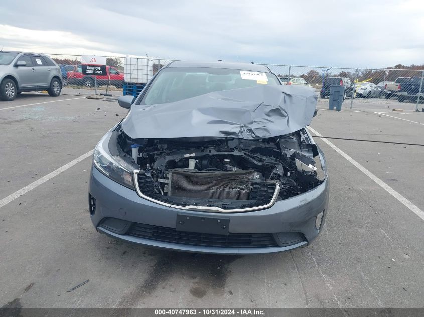 2018 Kia Forte S VIN: 3KPFL4A75JE188656 Lot: 40747963