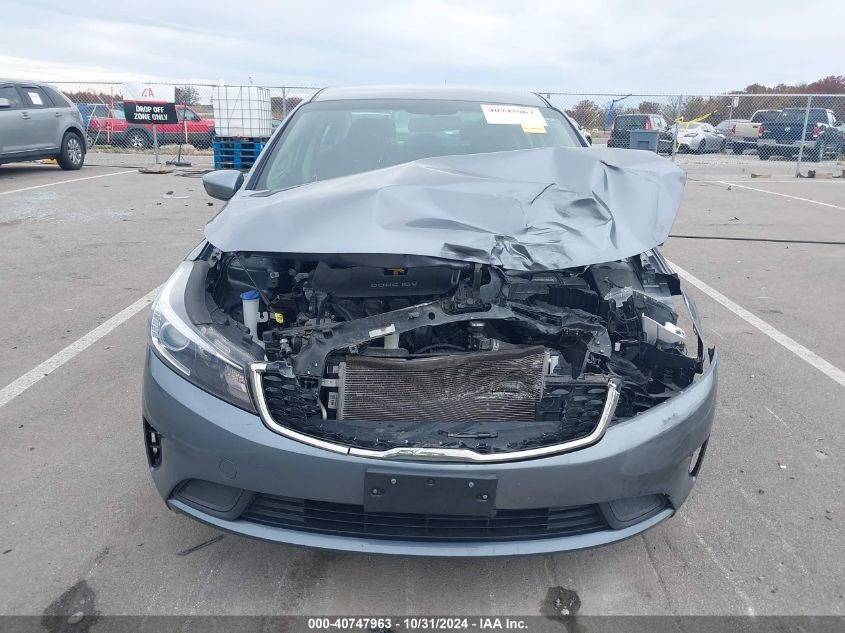 2018 Kia Forte S VIN: 3KPFL4A75JE188656 Lot: 40747963