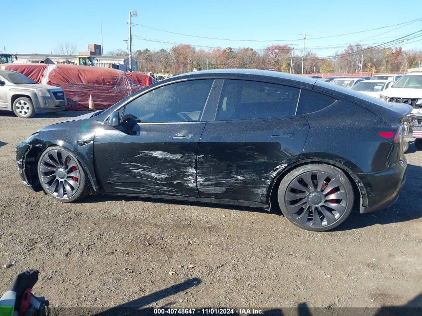 2021 Tesla Model Y Performance Dual Motor All-Wheel Drive VIN: 5YJYGDEF0MF215890 Lot: 40748647