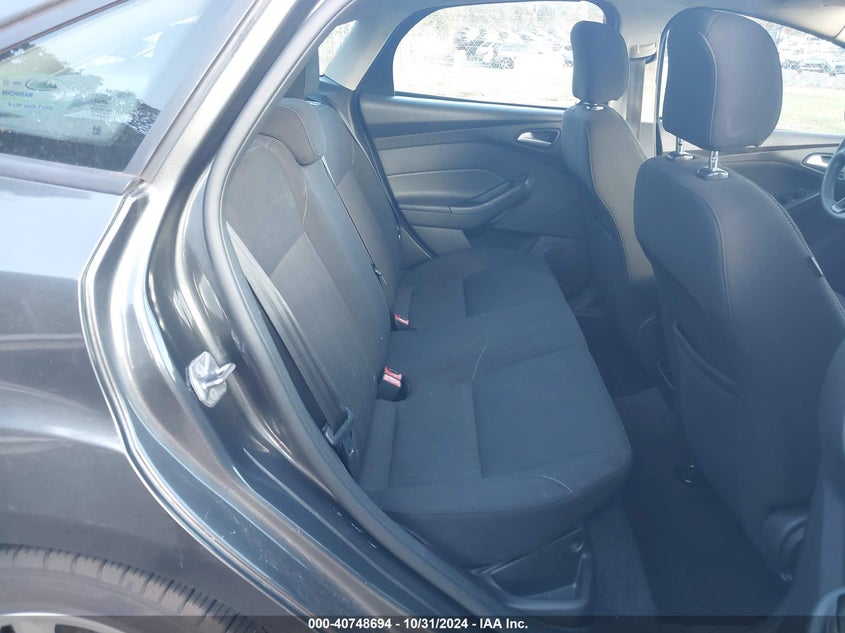 2016 FORD FOCUS SE - 1FADP3F20GL367471