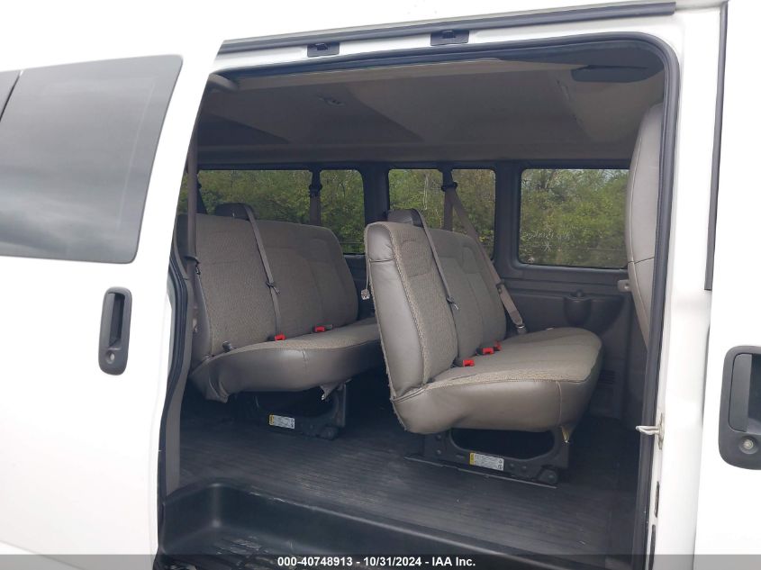 2022 Chevrolet Express Passenger Rwd 3500 Extended Wheelbase Ls VIN: 1GAZGNF79N1252845 Lot: 40748913