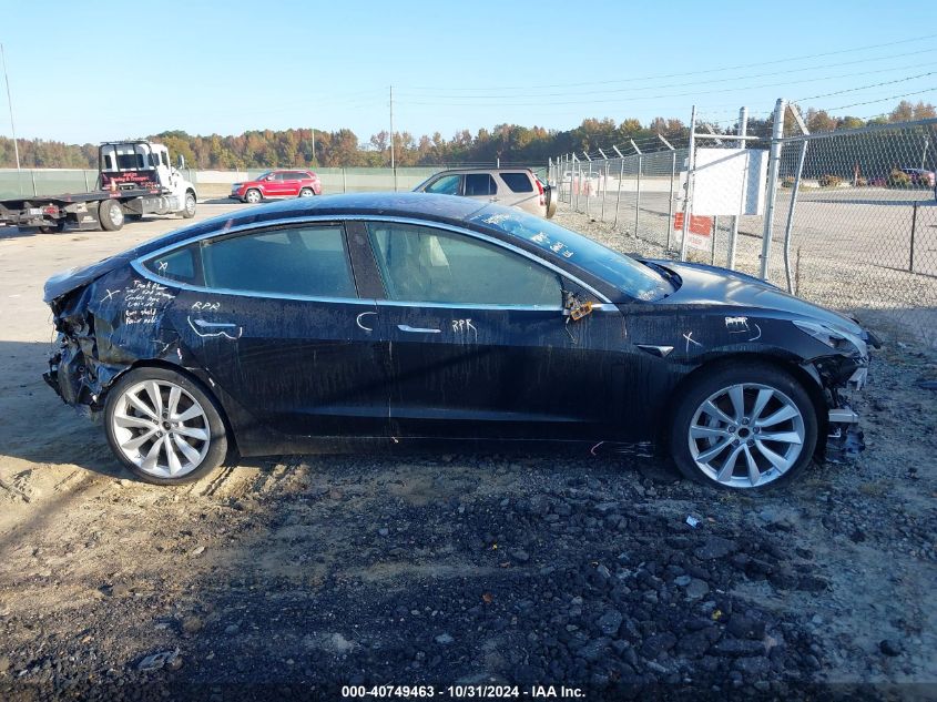 2018 Tesla Model 3 Long Range/Mid Range VIN: 5YJ3E1EA1JF136453 Lot: 40749463