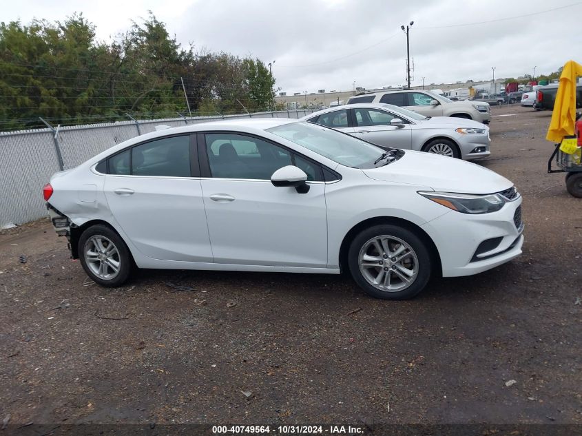 2018 Chevrolet Cruze Lt Auto VIN: 1G1BE5SM7J7113775 Lot: 40749564