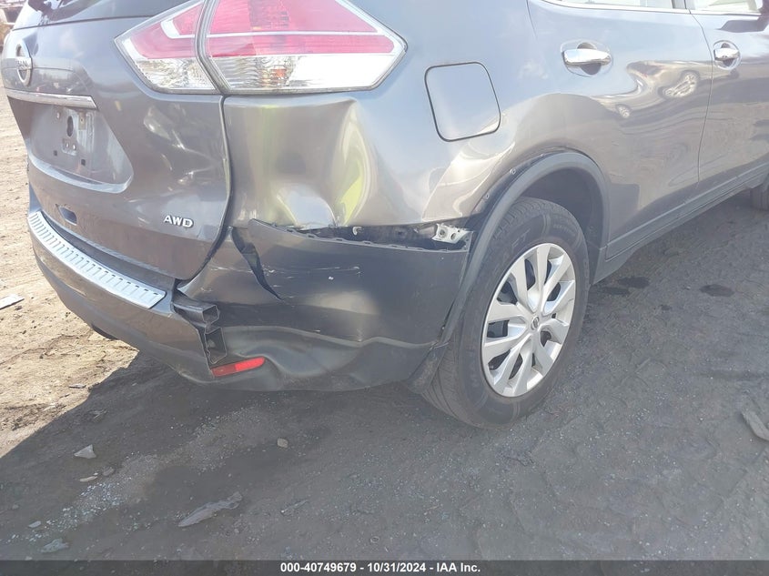 2015 NISSAN ROGUE S - KNMAT2MV2FP536686