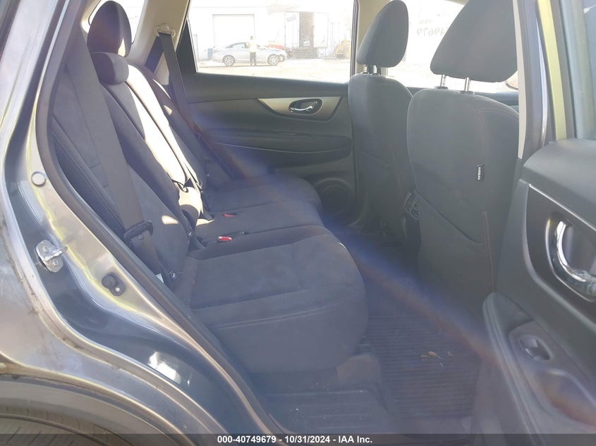 2015 NISSAN ROGUE S - KNMAT2MV2FP536686