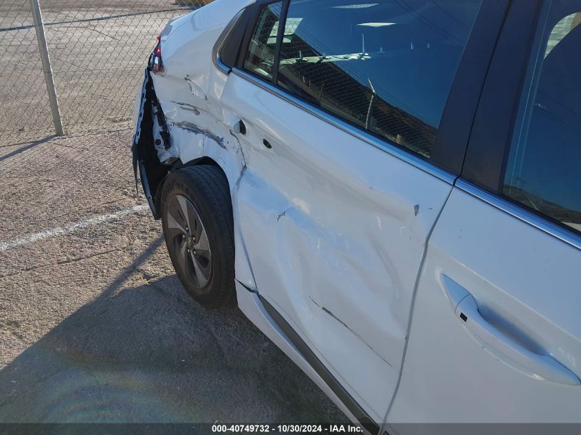 VIN KMHC75LC9JU100065 2018 HYUNDAI IONIQ HYBRID SEL