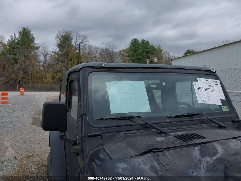 2000 Jeep Wrangler Se VIN: 1J4FA29P7YP704843 Lot: 40749752