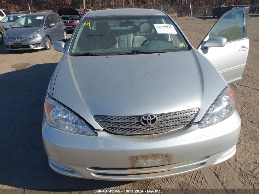 2002 Toyota Camry Le VIN: 4T1BE32K02U518238 Lot: 40749945