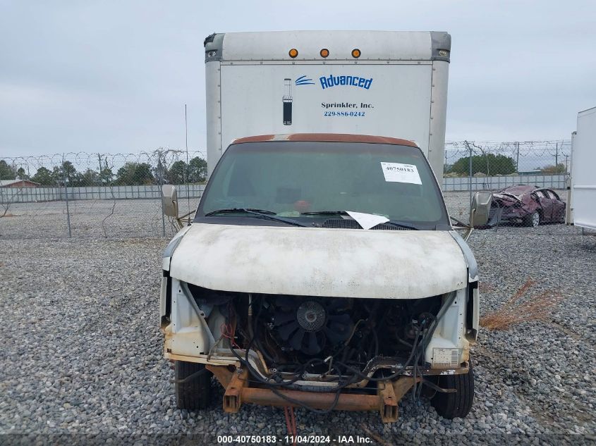 2003 Chevrolet Express Cutaway Base W/C7L/C7N VIN: 1GBJG31U831163663 Lot: 40750183