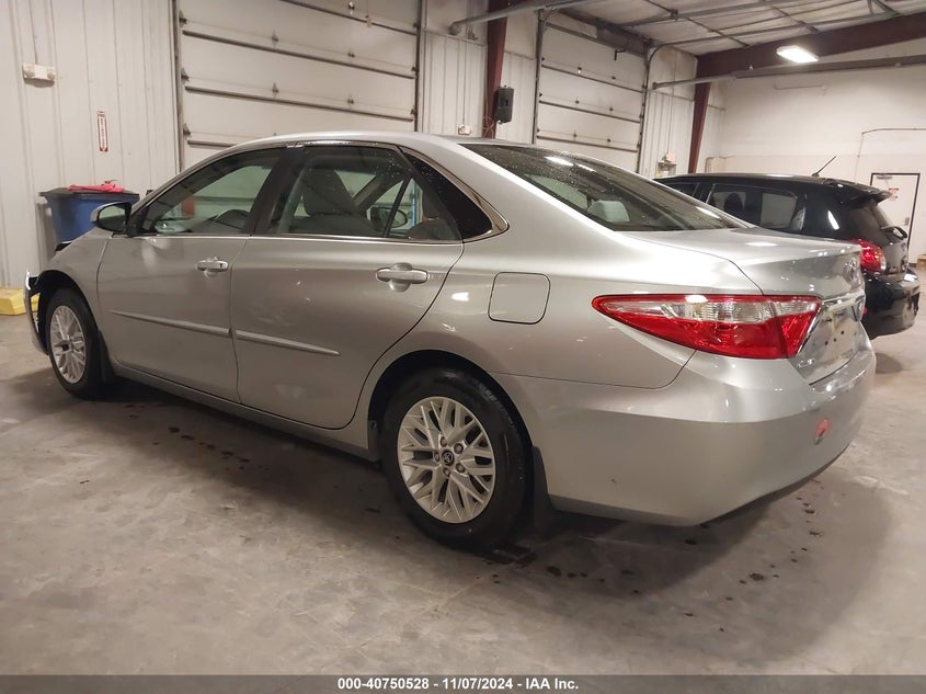 VIN 4T1BF1FK7HU619488 2017 TOYOTA CAMRY LE