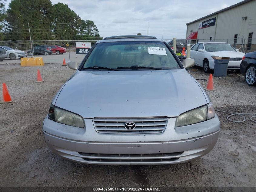 1997 Toyota Camry Xle V6 VIN: 4T1BF22K4VU905645 Lot: 40750571