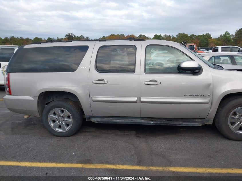 2007 GMC Yukon Xl 1500 Slt VIN: 1GKFC16037J242207 Lot: 40750641